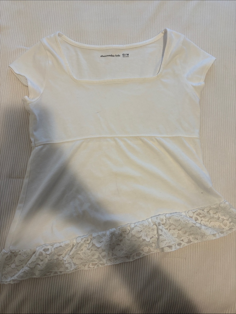 ABERCOMBIE kids lace tee